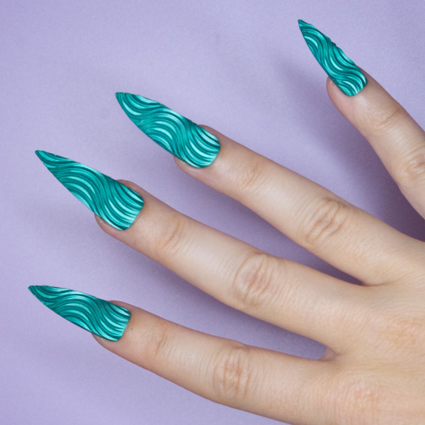 A Perfect Wave (Long Stileto)