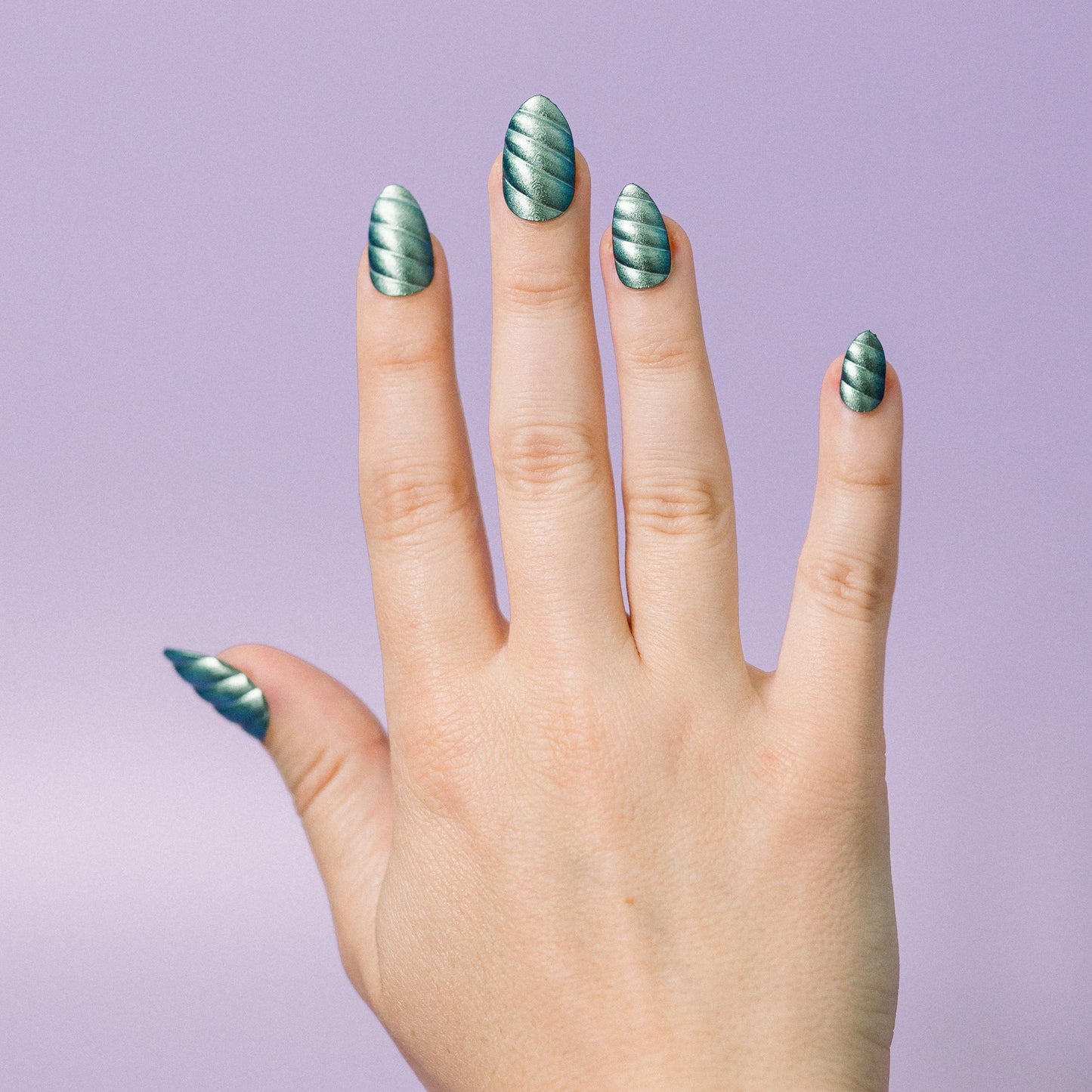 Seashell (Short Almond)